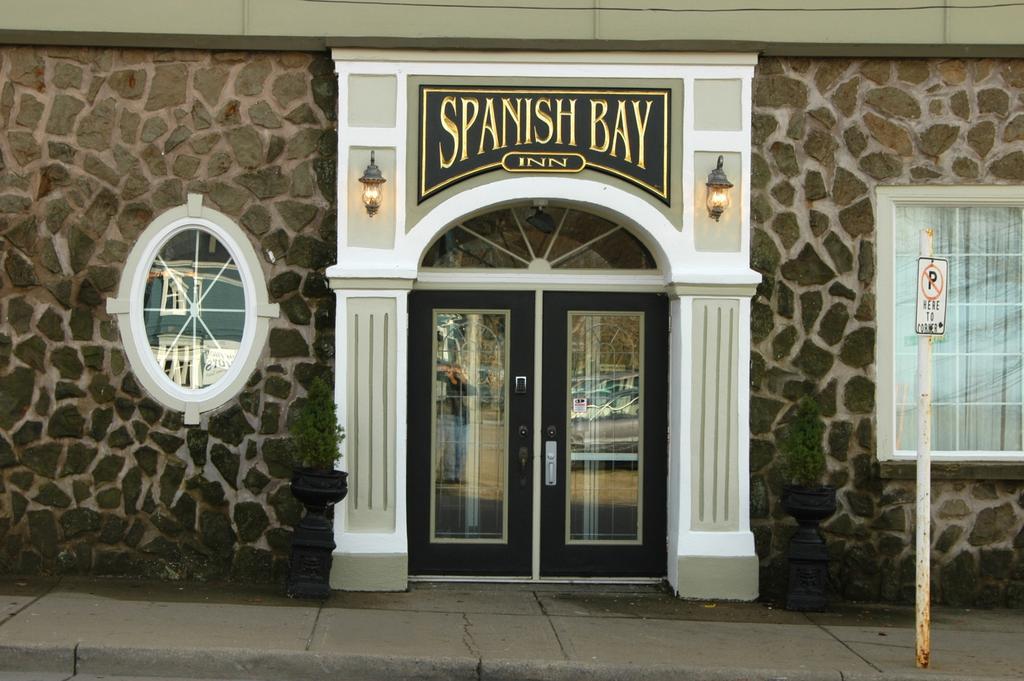 Spanish Bay Inn, Canada Sydney Eksteriør billede